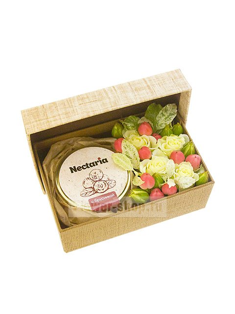 Цветочная композиция из роз в коробке «Ложка меда»