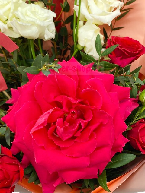 Букет из роз «Гороскоп для Овна»