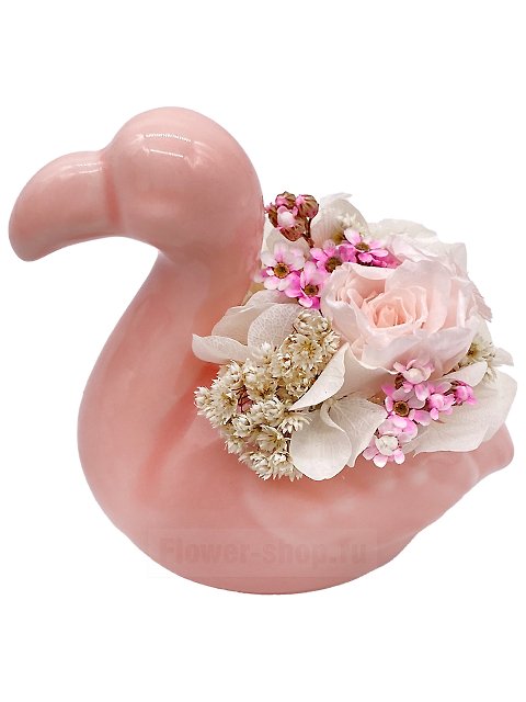 Композиция из стабилизированных роз «Маленький фламинго»