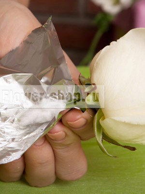 Мастер-класс: упаковка парфюмерии в подарок на 8 марта своими руками