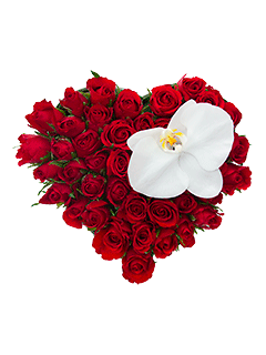 Композиция из роз в форме сердца «Валентинка»