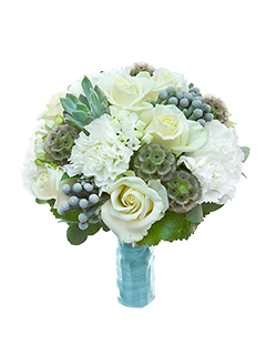 Букет невесты открытый из роз, гвоздик и боувардии №101