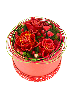 Композиция из восковых роз в шляпной коробке «Любовный водоворот»