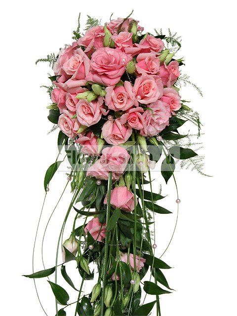 Букет невесты каскадный из роз и лизиантусов №6