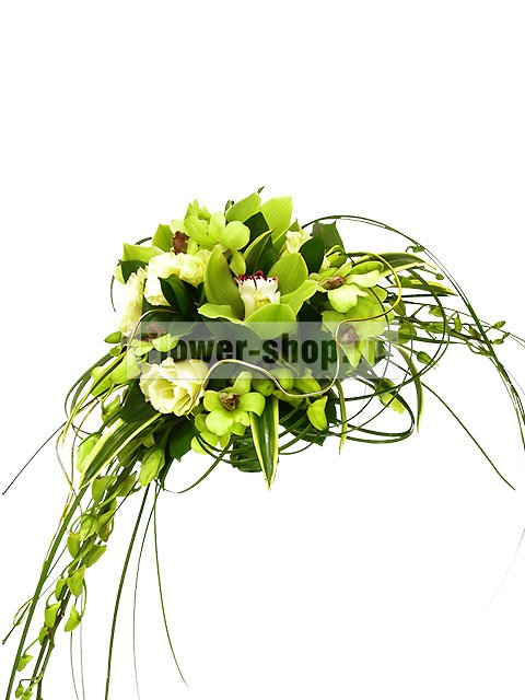 Букет невесты каскадный из орхидей и лизиантусов №18