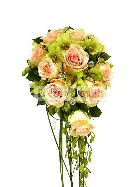 Букет невесты каскадный из роз и орхидей №19