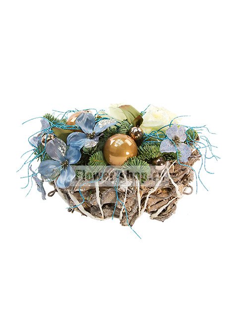 Новогодняя композиция в кашпо с еловыми ветками «Снежное Королевство»