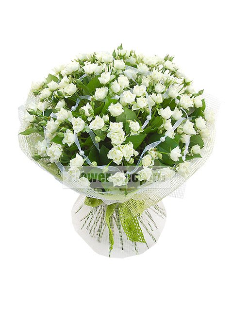Букет из белых кустовых роз «Кружева»