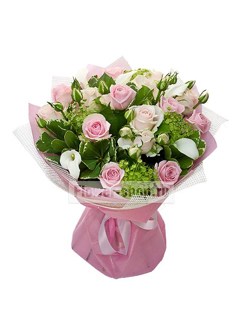 Букет роз розовых роз и белых калл «Лаура»