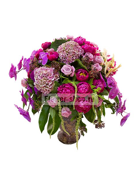 Композиция в вазе из роз, пионов, орхидей и гортензий «Сад Семирамиды»