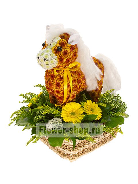 Фигурка из цветов «Белогривая лошадка»