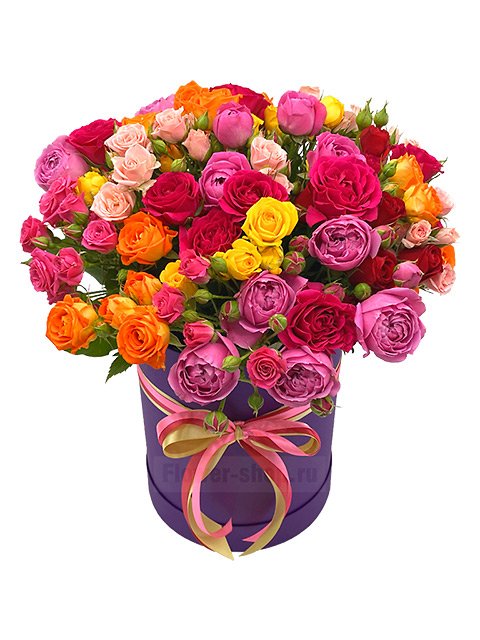 Букет из кустовых роз в шляпной коробке «Цветной бульвар»