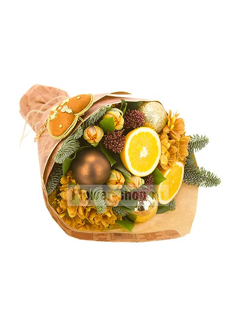 Букет с хризантемами и еловыми ветками «Апельсиновый раф»