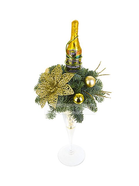 Новогодняя композиция с еловыми ветками «Бокал шампанского»