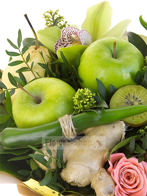 Букет из фруктов и овощей «Пряный смузи»
