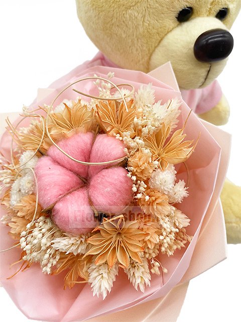 Букет из сухоцветов с мягкой игрушкой «Розовые грезы»