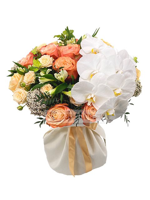 Букет из роз, орхидей и альстромерий «Шедевр»