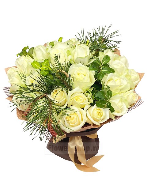 Букет из белых роз «Лесная свежесть»