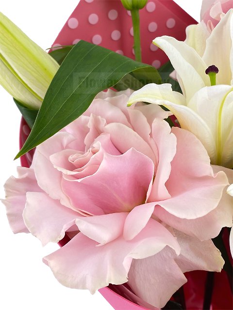 Букет из роз и лилий «Амелия»
